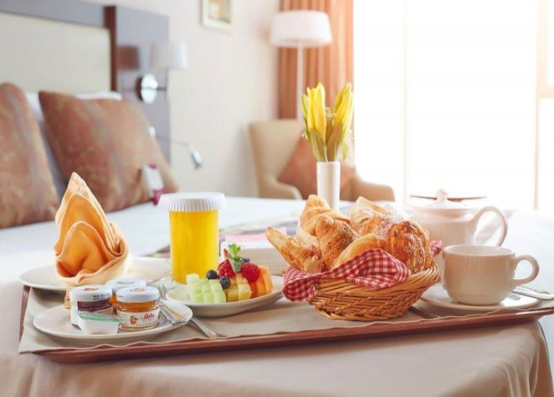 Crowne Plaza / Crowne Plaza