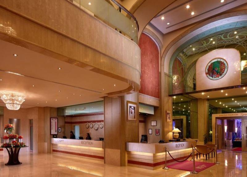 Crowne Plaza / Crowne Plaza