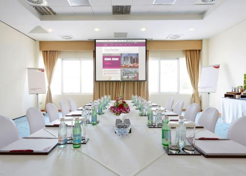 Crowne Plaza / Crowne Plaza