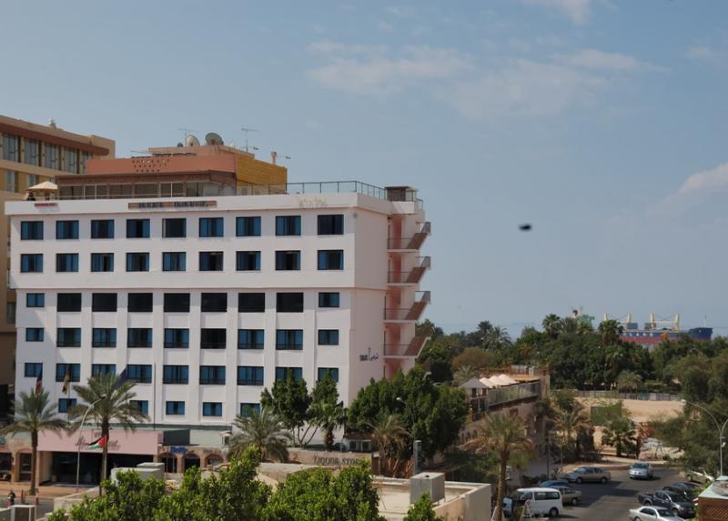 Mina Hotel / Mina Hotel