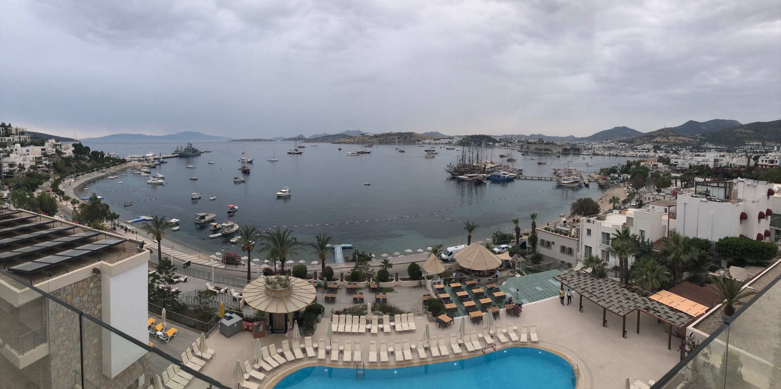 Bodrum I Marmaris, Ukrasi Egeja