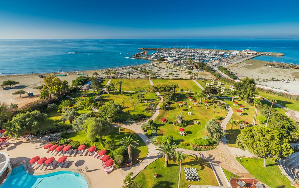 Hotel Na Najlepšoj Plaži Limasola