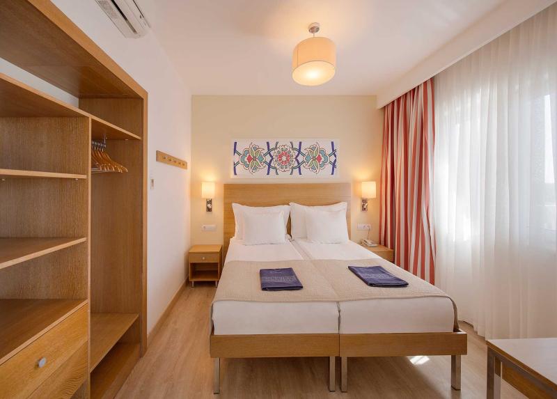 Barut Sunwing Side Beach / Barut Sunwing Side Beach