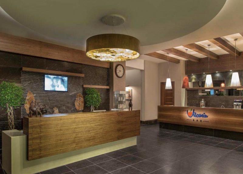 Aska Lara River Suite / Aska Lara River Suite