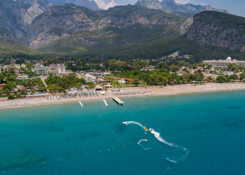 CLUB HOTEL BELPINAR