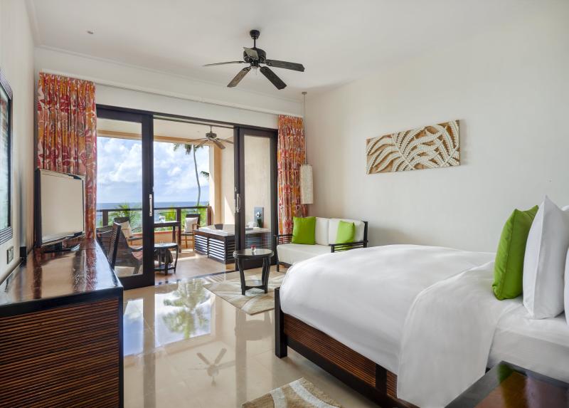 Doubletree By Hilton Seychelles Allamanda Resort And Spa / Doubletree By Hilton Seychelles Allamanda Resort And Spa