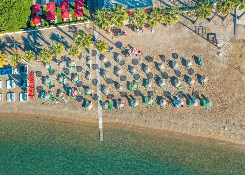 Very Chic Hotel / Very Chic Hotel