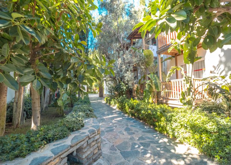 Very Chic Hotel / Very Chic Hotel