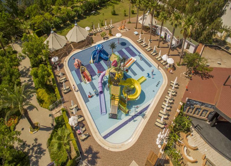 Crystal Paraiso Verde Resort And Spa / Crystal Paraiso Verde Resort And Spa
