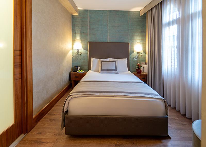 Biz Cevahir Hotel Istanbul / Biz Cevahir Hotel Istanbul