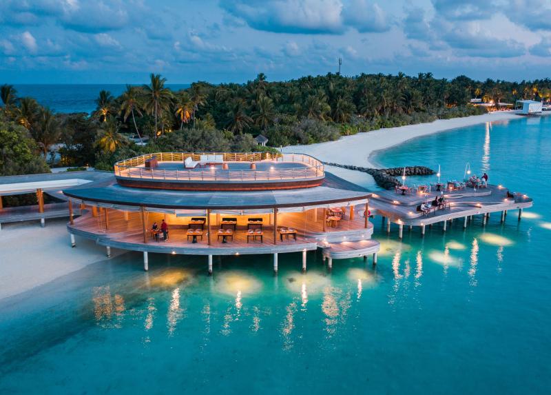 Fairmont Maldives Sirru Fen Fushi / Fairmont Maldives Sirru Fen Fushi