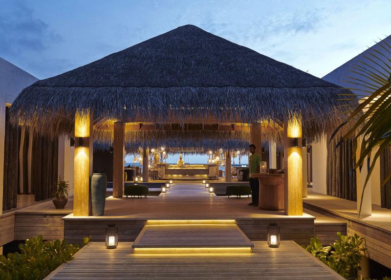 Fairmont Maldives Sirru Fen Fushi / Fairmont Maldives Sirru Fen Fushi