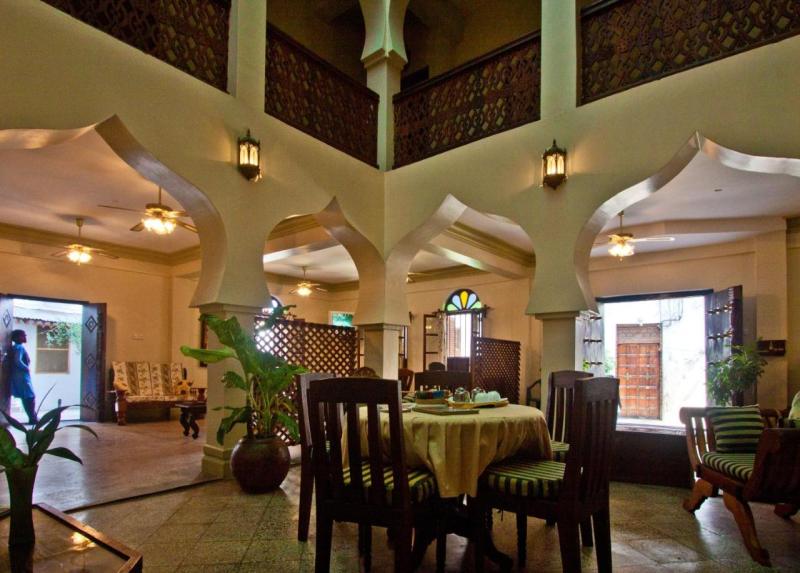 Asmini Palace Hotel / Asmini Palace Hotel