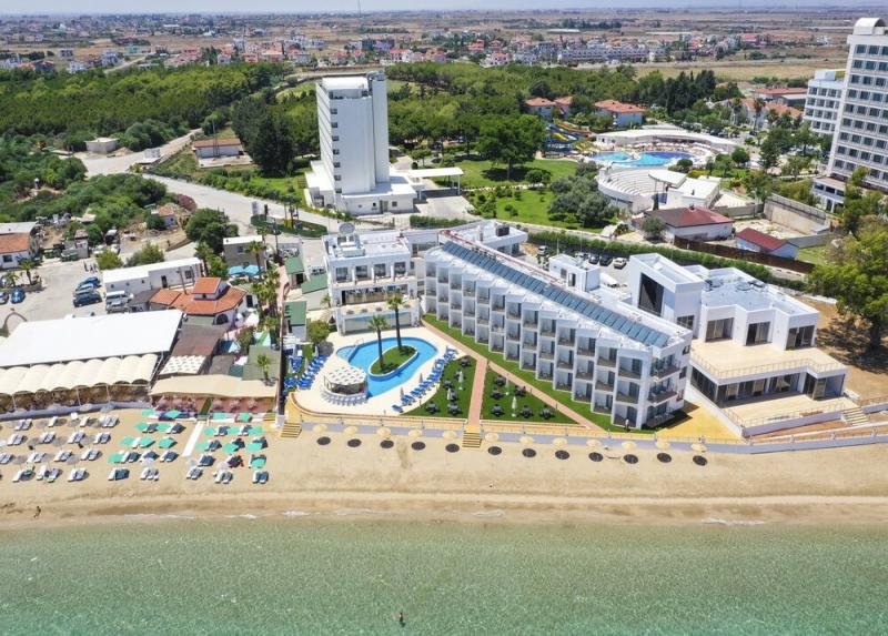 Mimoza Beach Hotel / Mimoza Beach Hotel