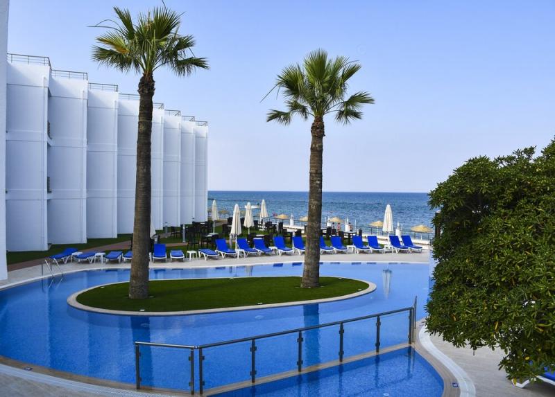 Mimoza Beach Hotel / Mimoza Beach Hotel