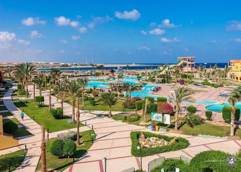 Malikia Resort Abu Dabbab / Malikia Resort Abu Dabbab