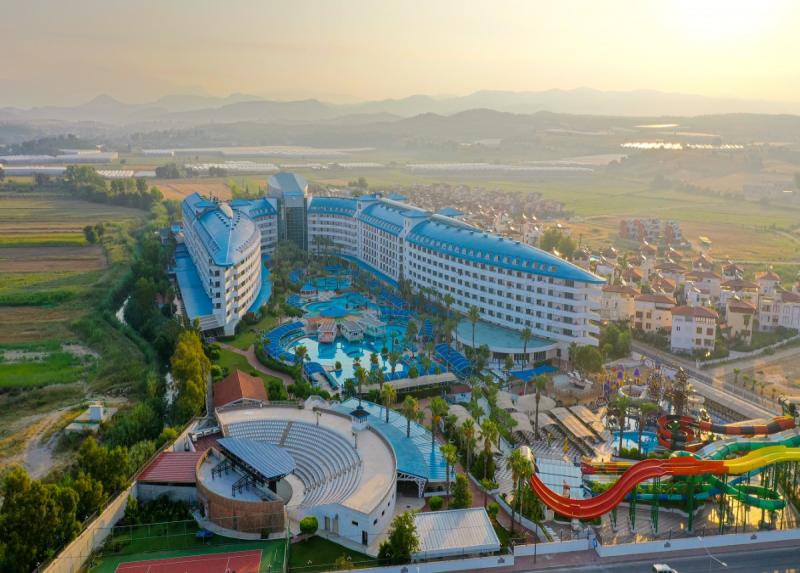 CRYSTAL ADMIRAL AQUA COLLECTION