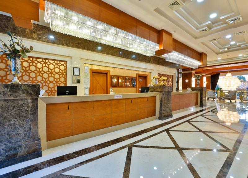 Crystal De Luxe Resort And Spa / Crystal De Luxe Resort And Spa