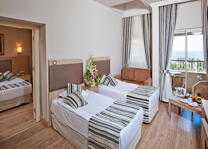 Crystal Tat Beach Golf Resort & Spa / Crystal Tat Beach Golf Resort & Spa