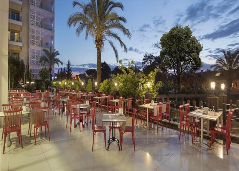 Grand Ring Hotel / Grand Ring Hotel