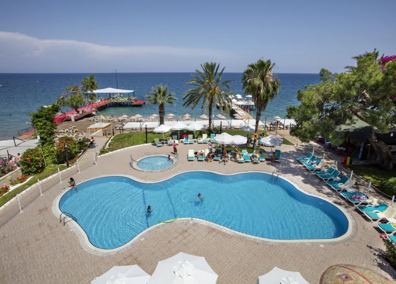 Grand Ring Hotel / Grand Ring Hotel
