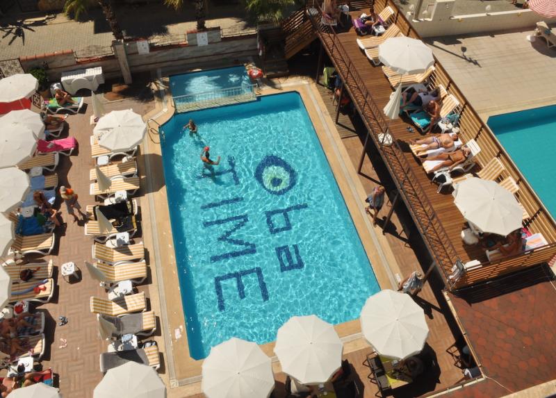Oba Time Hotel / Oba Time Hotel