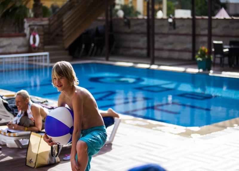 Oba Time Hotel / Oba Time Hotel