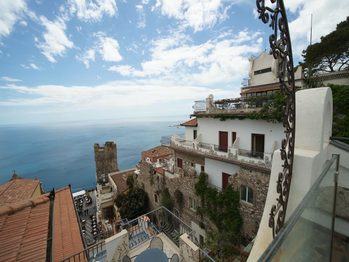 VELLO D'ORO HOTEL