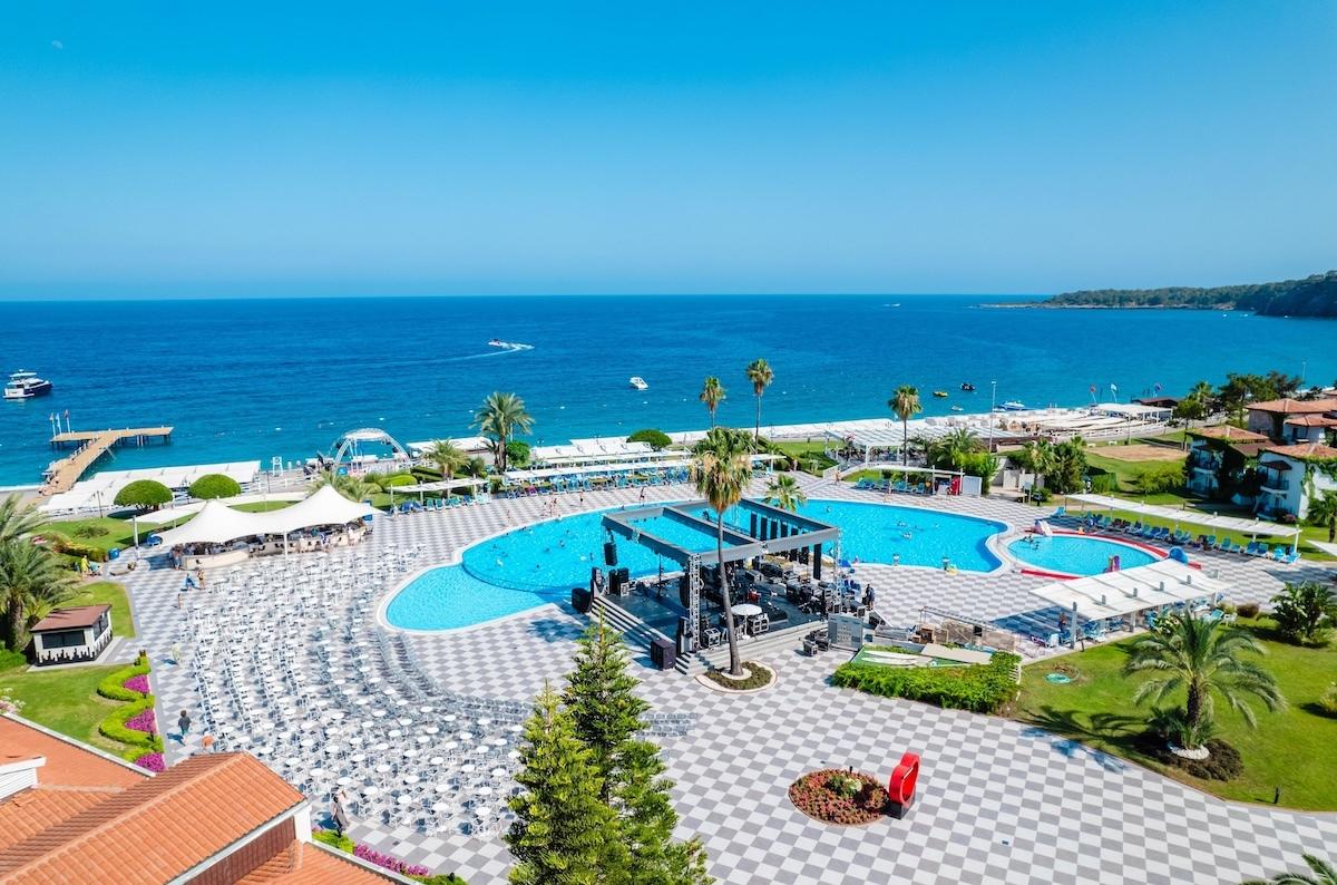 Club Marco Polo / Club Marco Polo