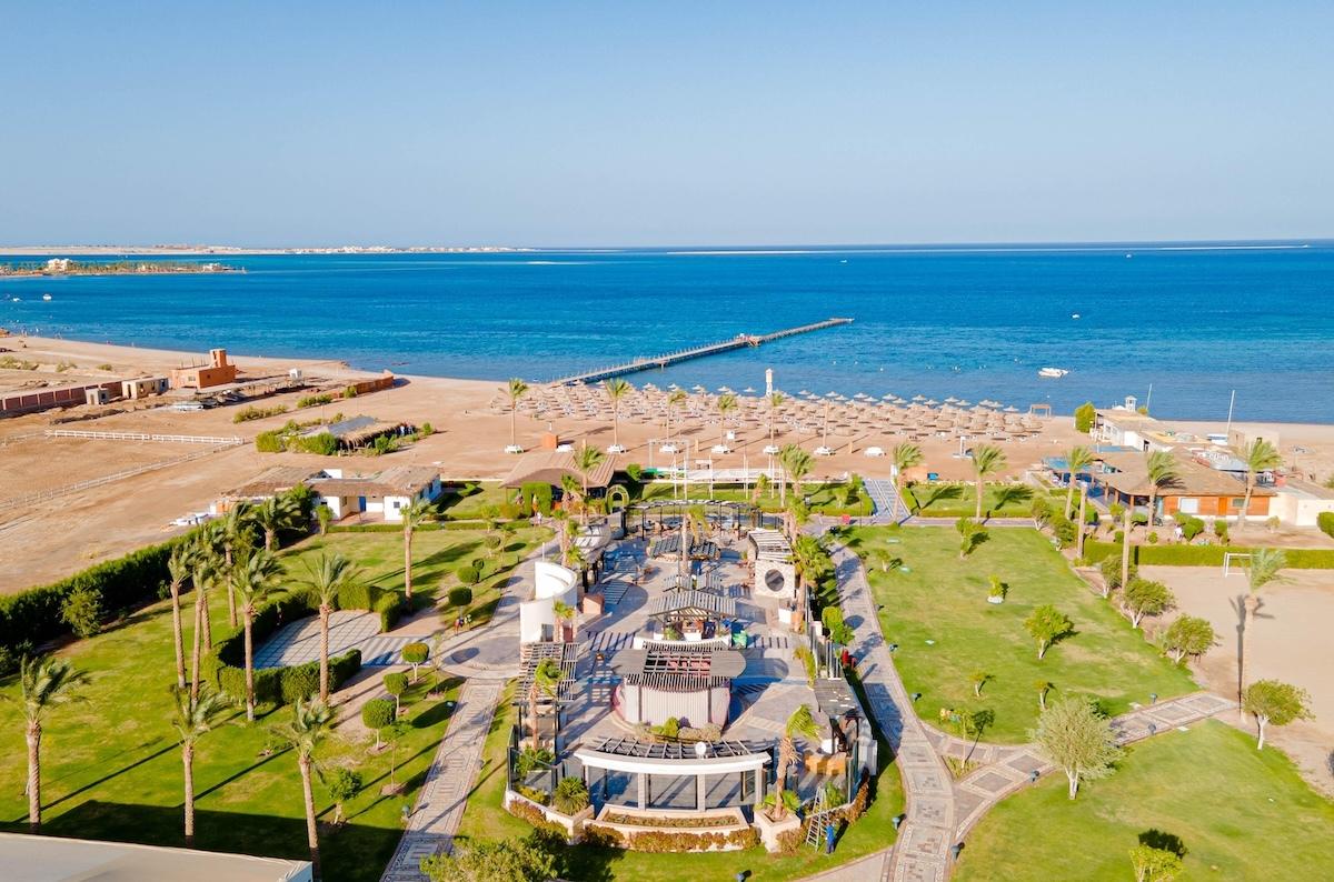 Movenpick Waterpark Resort & Spa Soma Bay / Movenpick Waterpark Resort & Spa Soma Bay