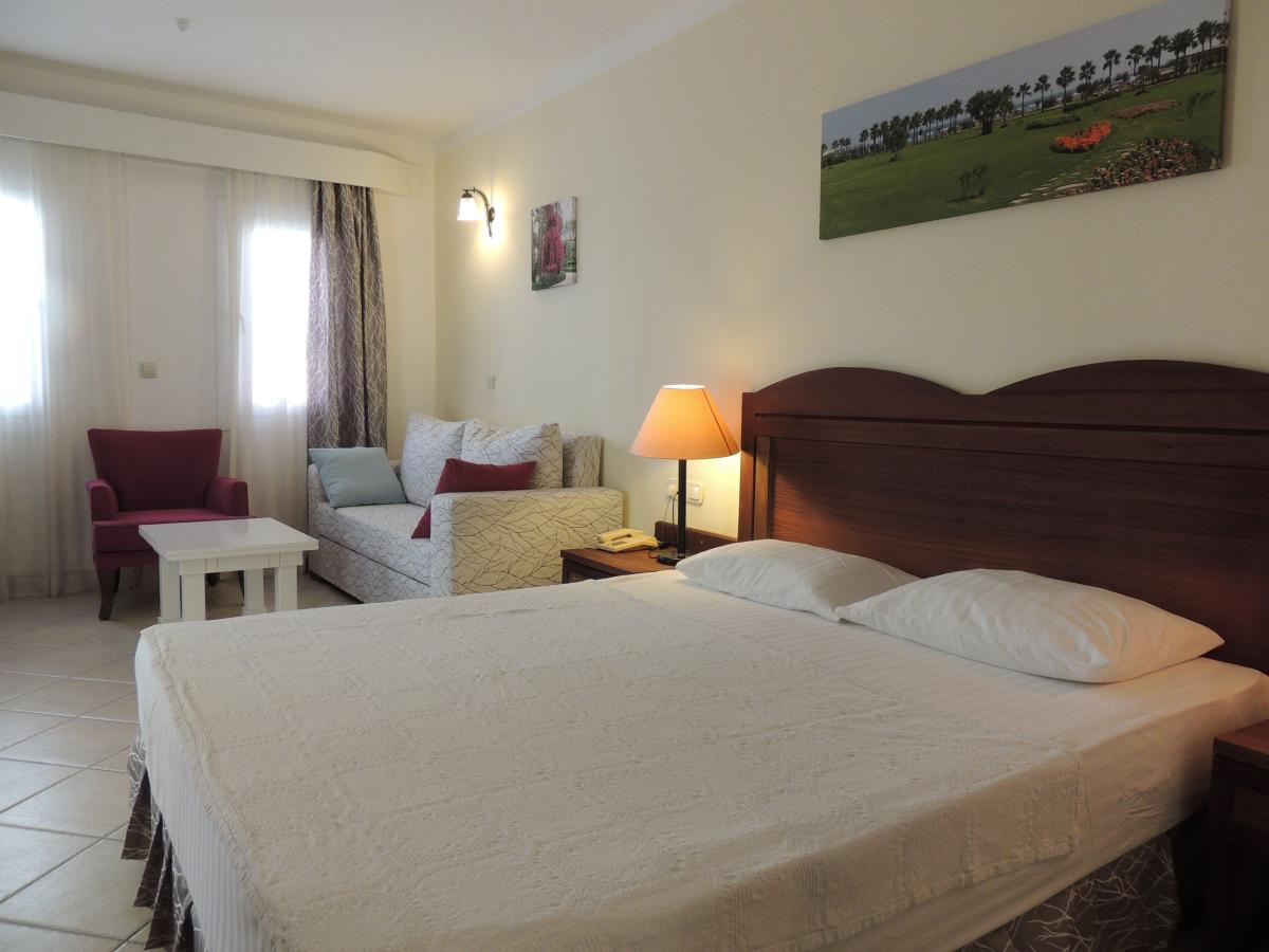 Okaliptus Hotel / Okaliptus Hotel