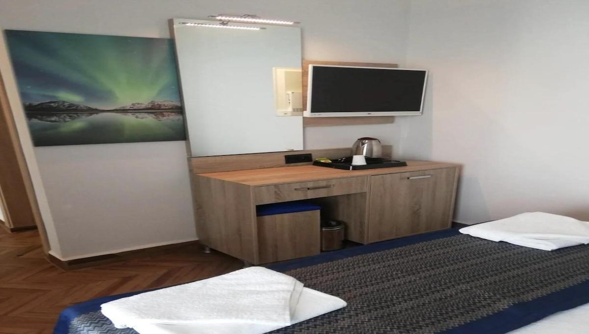 Relax Beach Hotel / Relax Beach Hotel