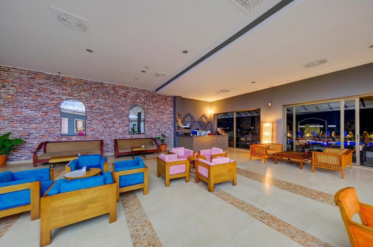Yasmin Bodrum Resort / Yasmin Bodrum Resort