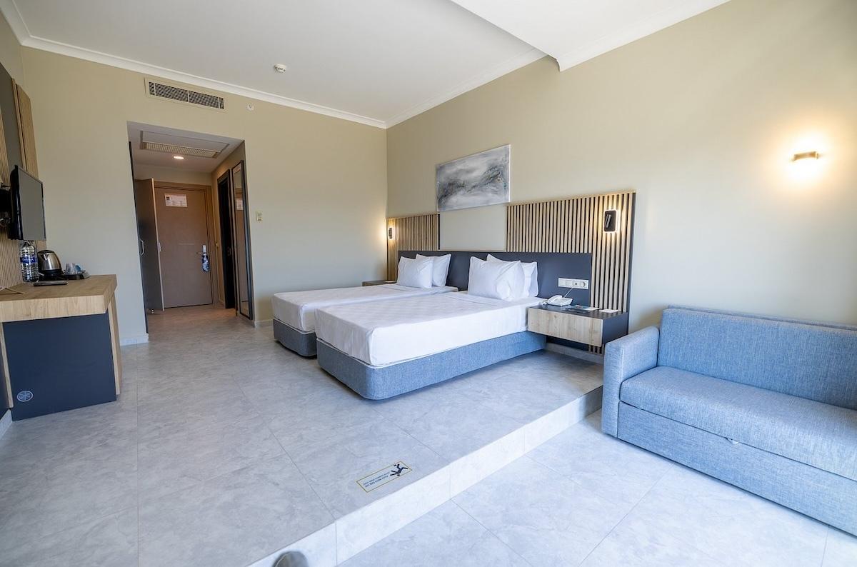 Yasmin Bodrum Resort / Yasmin Bodrum Resort
