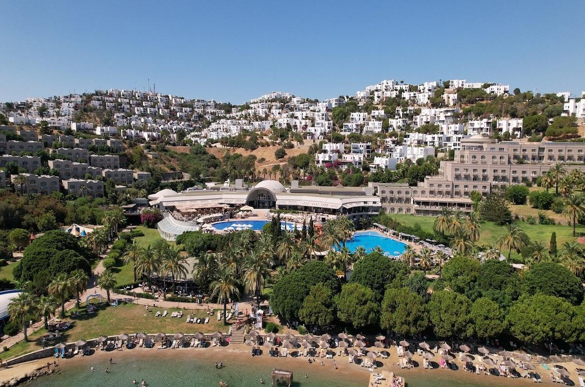 Yasmin Bodrum Resort / Yasmin Bodrum Resort