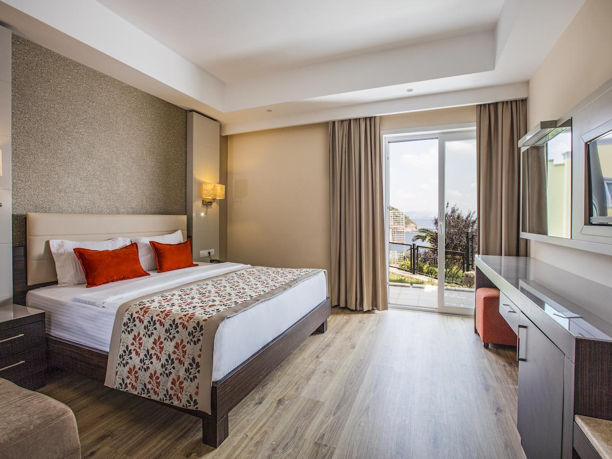 Aria Claros Beach & Spa Resort / Aria Claros Beach & Spa Resort