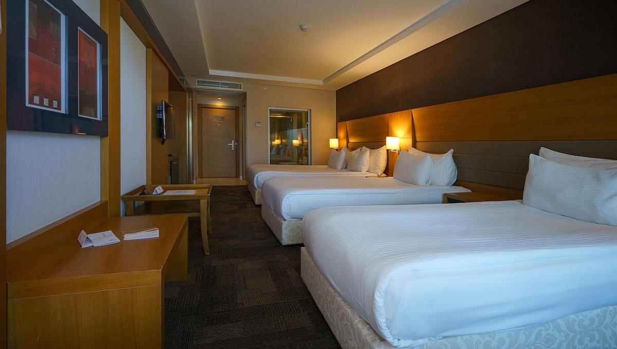 Boyalik Beach Hotel & Spa / Boyalik Beach Hotel & Spa