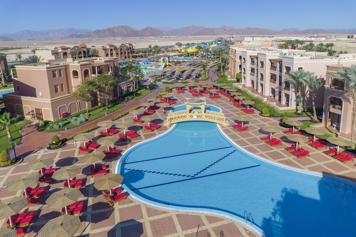 Charmillion Club Aqua Park / Charmillion Club Aqua Park