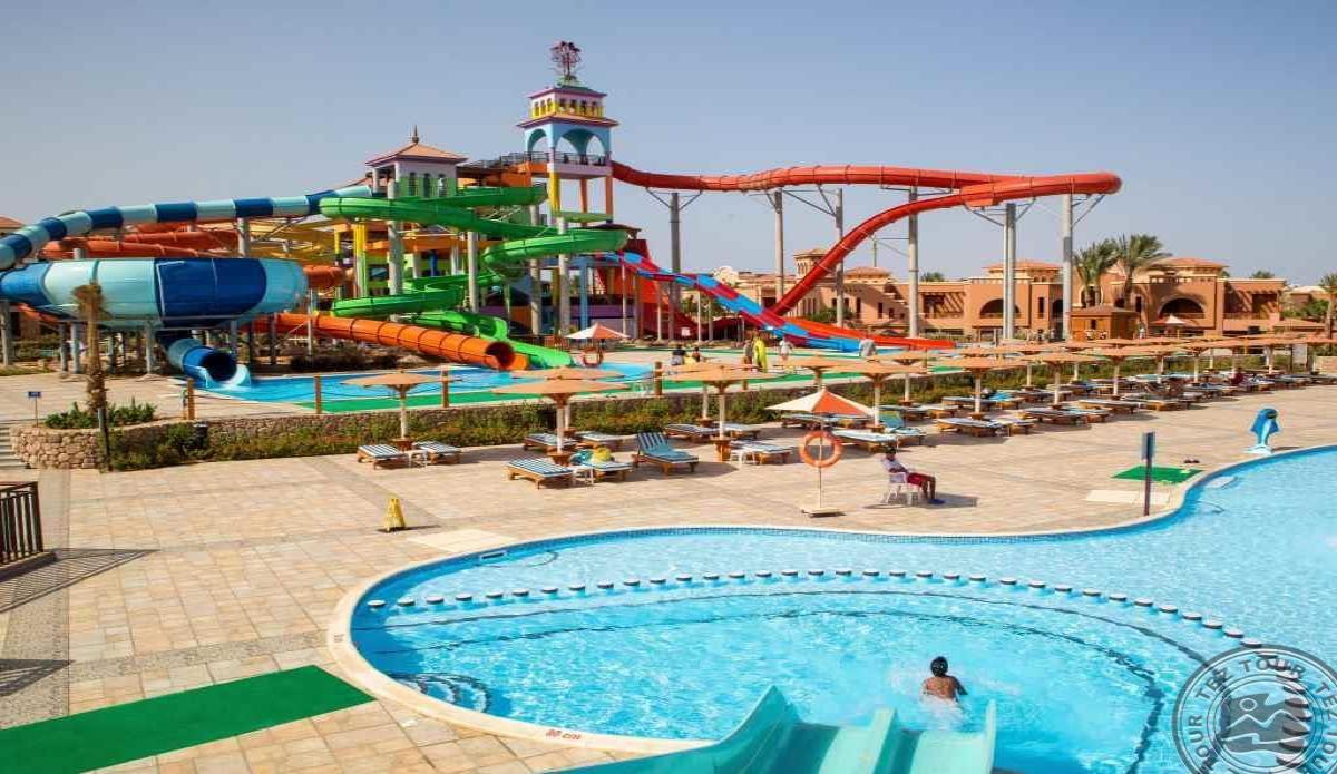 Charmillion Gardens Aqua Park / Charmillion Gardens Aqua Park