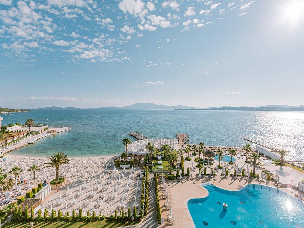 Ilıca Hotel Spa Thermal Hotel / Ilıca Hotel Spa Thermal Hotel