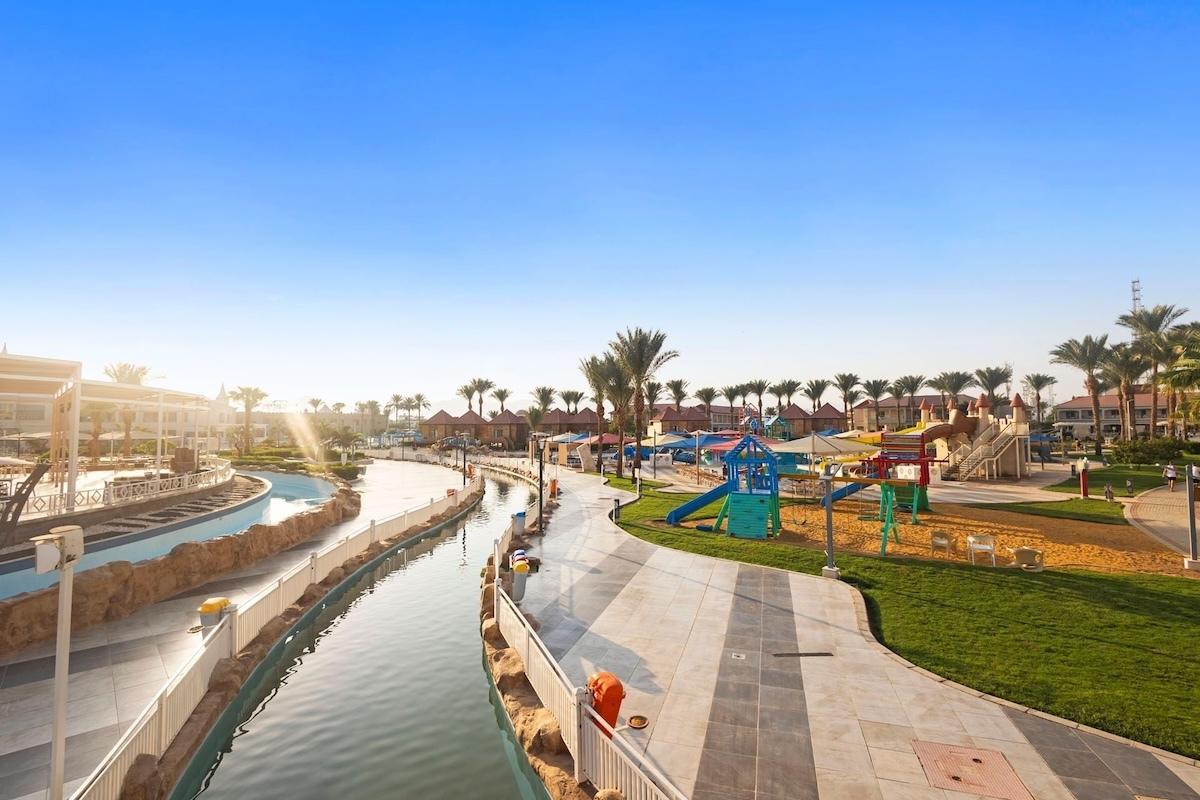 Pickalbatros Aqua Blu Sharm El Sheikh / Pickalbatros Aqua Blu Sharm El Sheikh