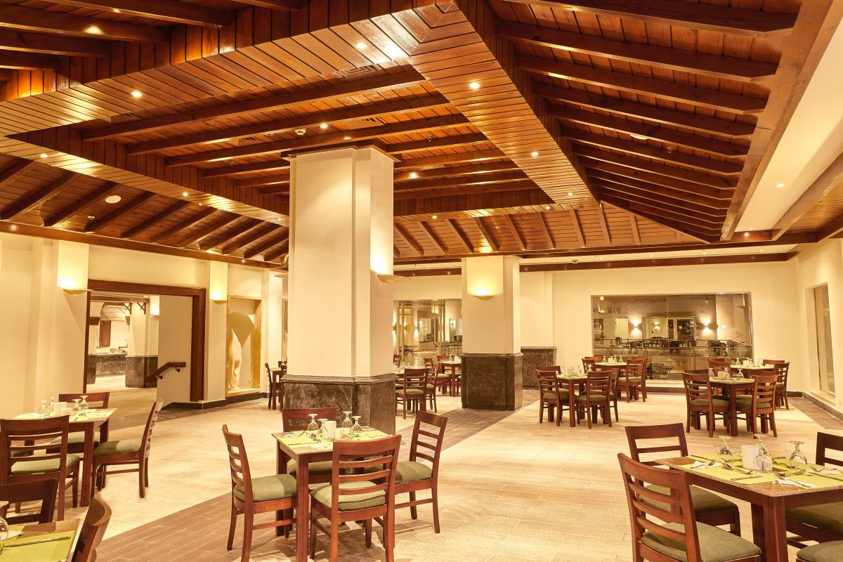 Pickalbatros Royal Grand Sharm Beach Resort / Pickalbatros Royal Grand Sharm Beach Resort