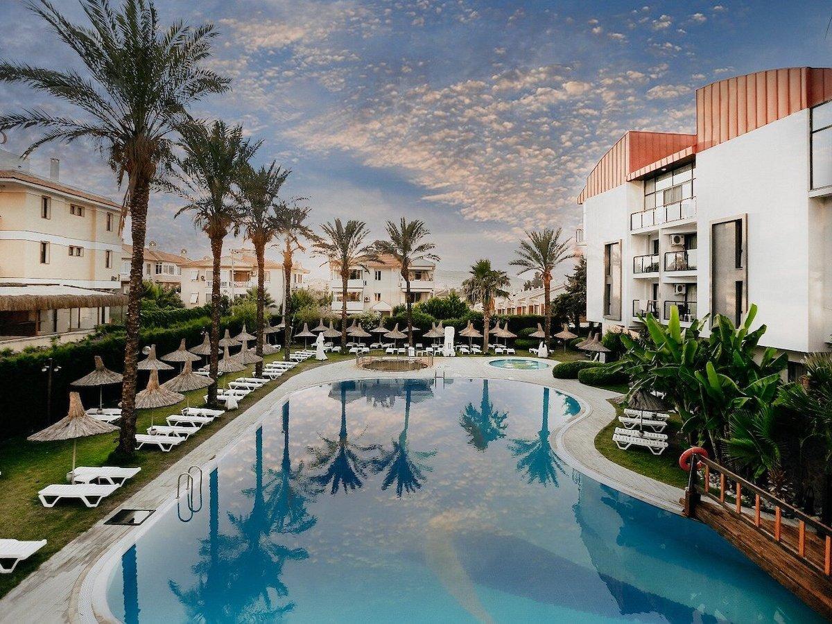 PIRIL HOTEL THERMAL & BEAUTY SPA
