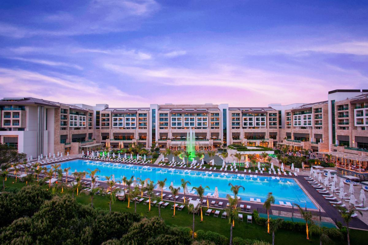 Regnum Carya / Regnum Carya