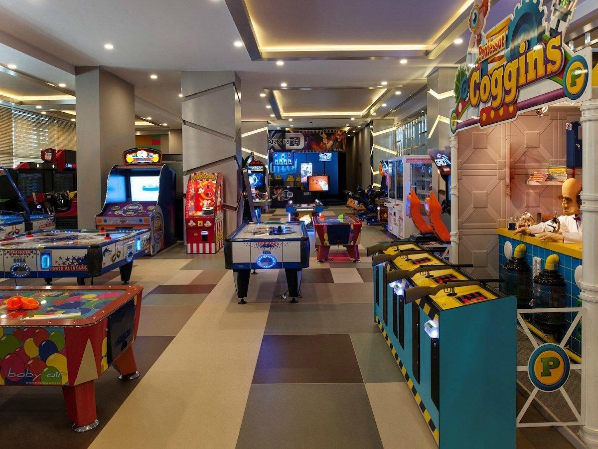 Regnum Carya / Regnum Carya