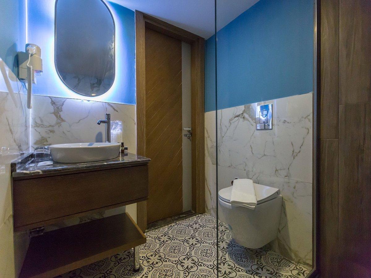 Risus Beach Resort Hotel / Risus Beach Resort Hotel