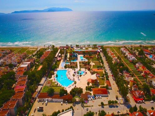 RISUS BEACH RESORT HOTEL