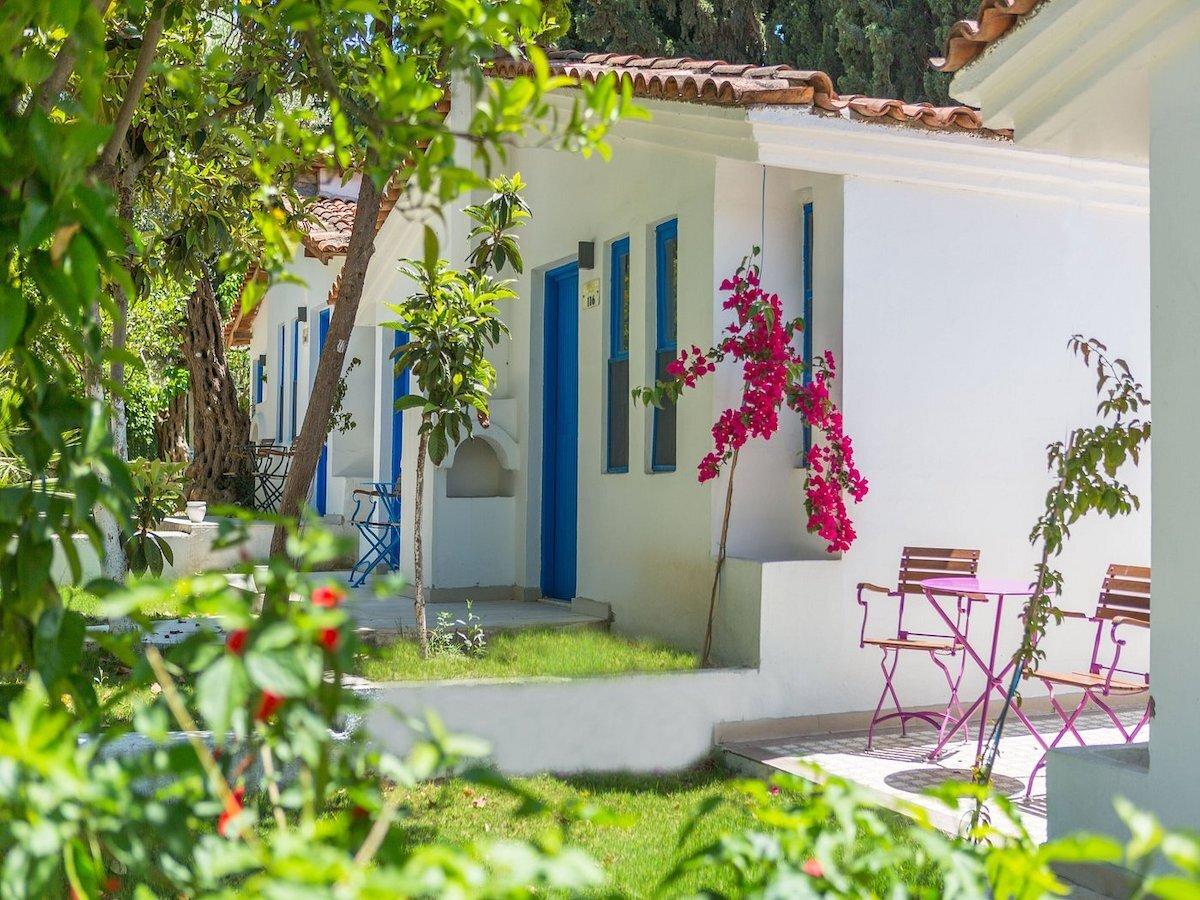 Risus Garden Marina Hotel / Risus Garden Marina Hotel