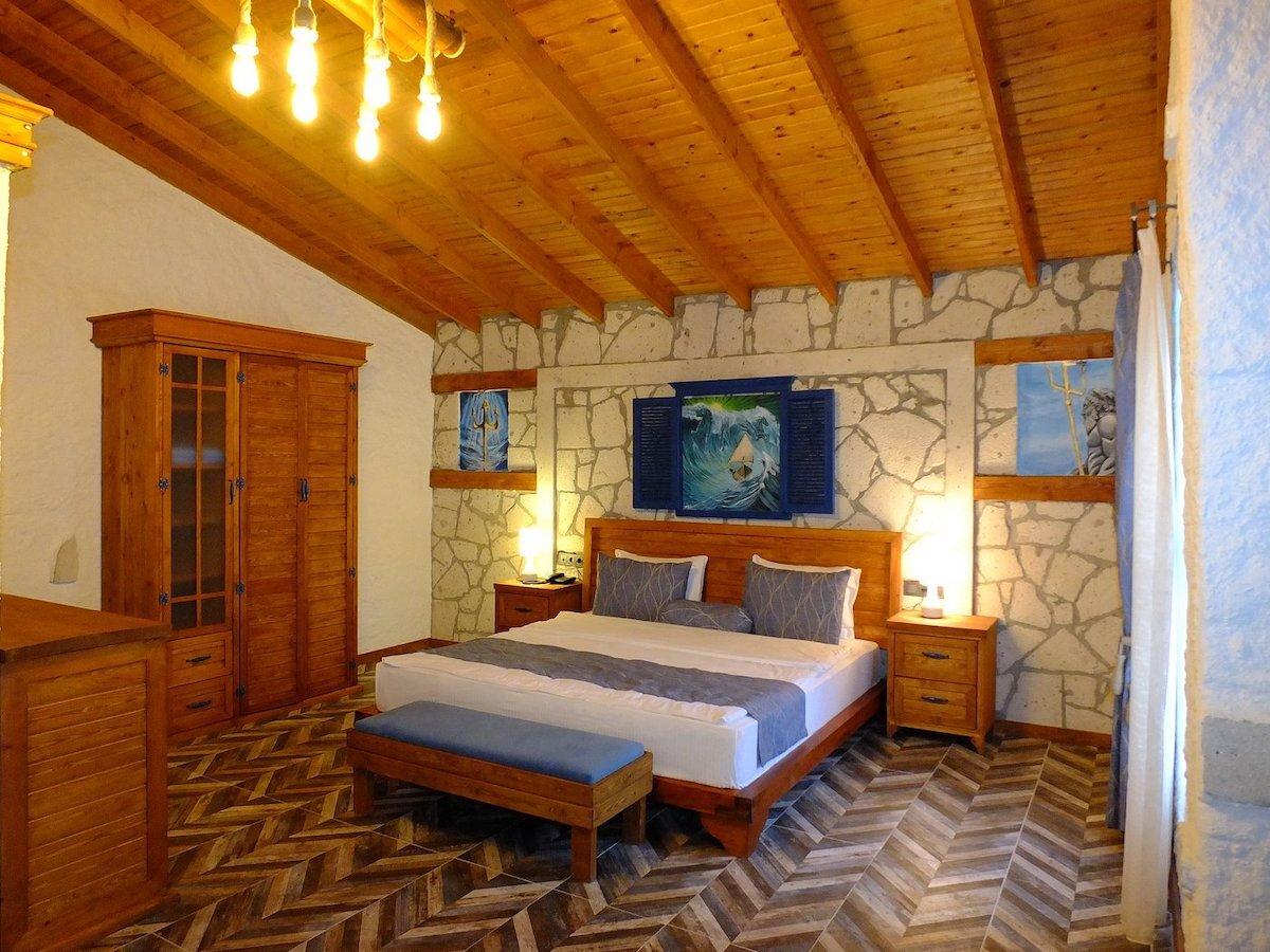 Risus Garden Marina Hotel / Risus Garden Marina Hotel