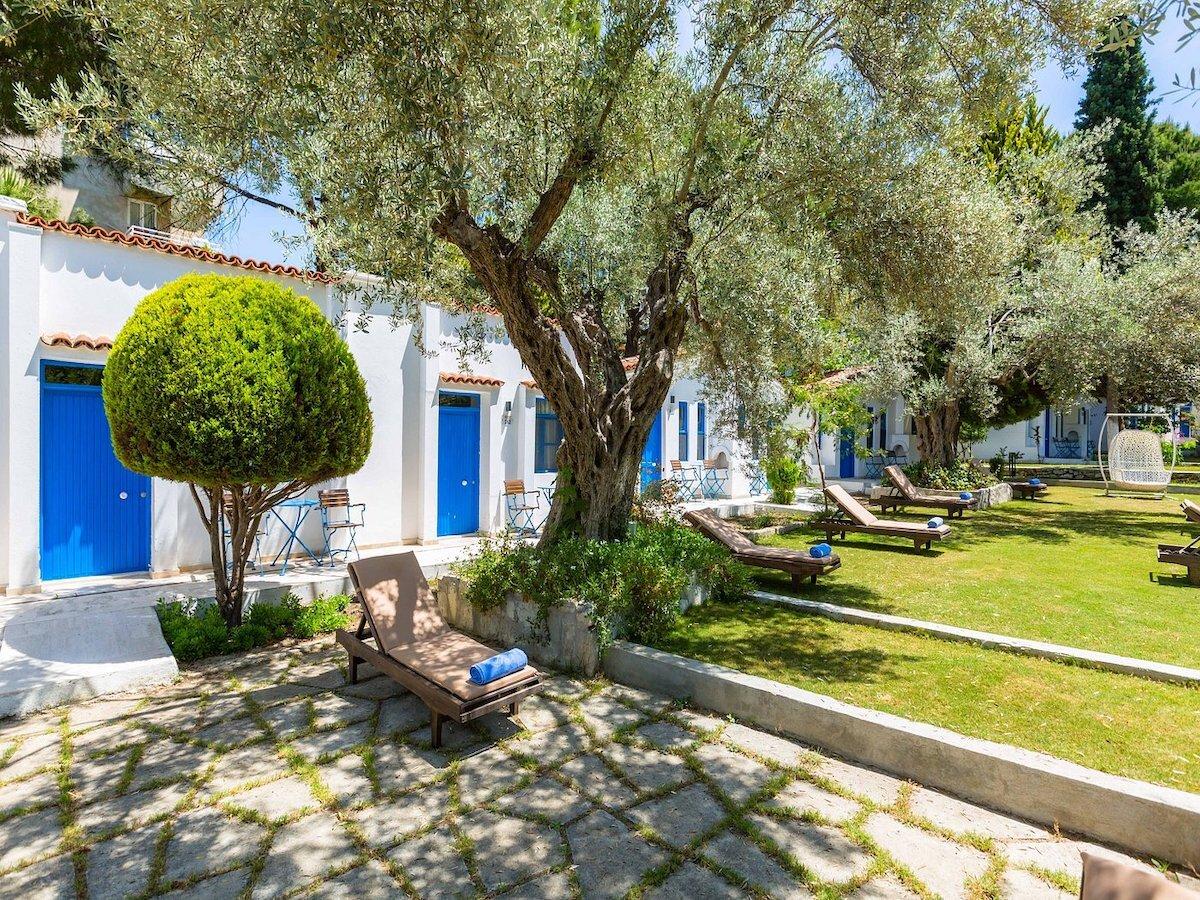 Risus Garden Marina Hotel / Risus Garden Marina Hotel